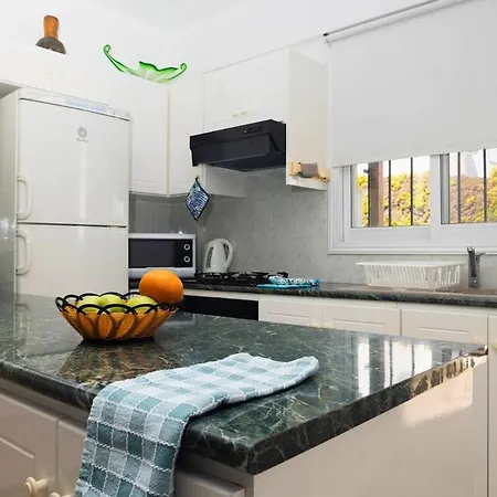 Casa Yolanda Pernera Paralímni
